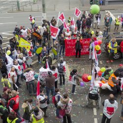 Am Allerheiligentor vor dem Büro der Vereinigung der kommunalen Arbeitgeberverbände.